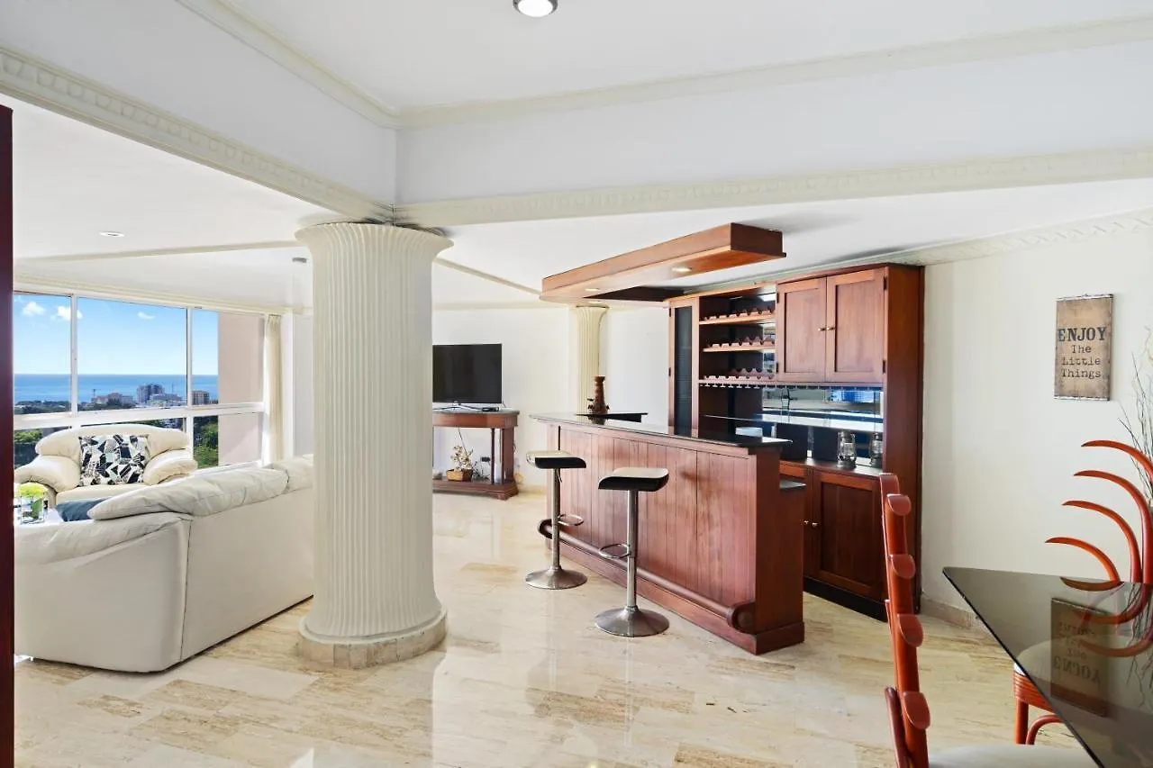 Large Beautifull Apartment With Sea And Park View Santo Domingo